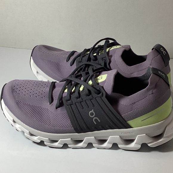 On Running
Cloudswift 3 "Shark/Hay" sneakers - Picture 10 of 13